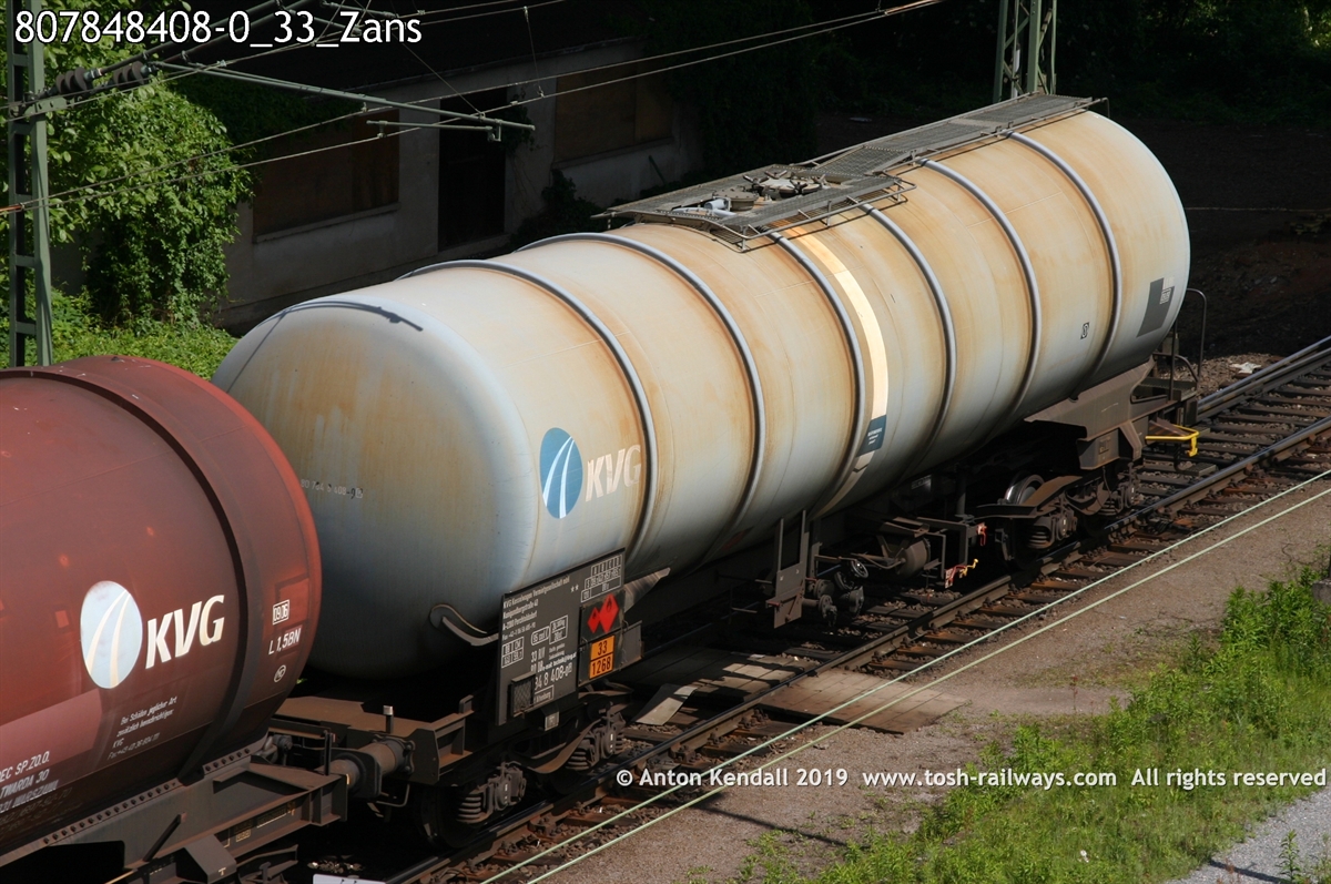 807848408-0_33_Zans.jpg